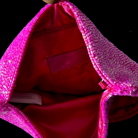 Ann Taylor Pink Sequined clutch - Picture 4 of 6